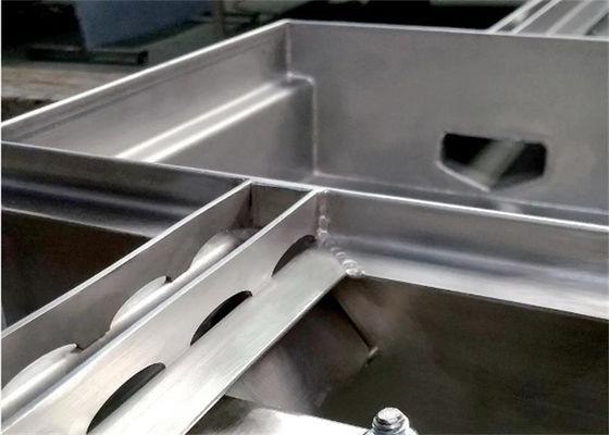 qualidade  Custom Sheet Metal Welding Aluminum Parts Small AISI Standard fábrica