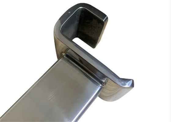 Serviços de processo de solda de chapas de metal de alta resistência