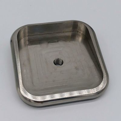 Aço inoxidável 1.4301 / 304 Partes de fresagem CNC 88.5x27.8x88.5 para usinagem de precisão