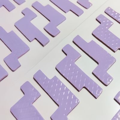 Resistividade de alto volume Pad térmico de CPU personalizado com densidade opcional 3,0 ± 0,5 G/cm3