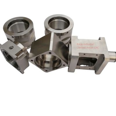 Peças de usinagem CNC especializadas Aplicações industriais Componentes de inspeção completa de tamanho personalizado