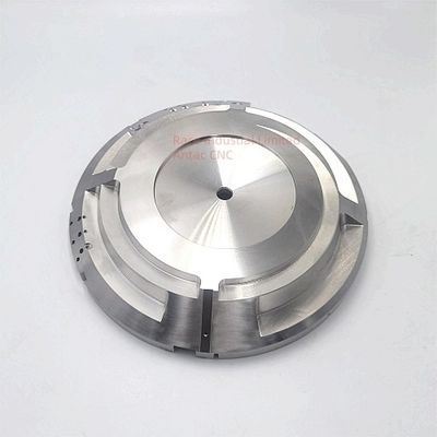 CNC inovativo de 5 linhas centrais que faz à máquina componentes de software industriais da tolerância 0.02mm CAD CAM das aplicações